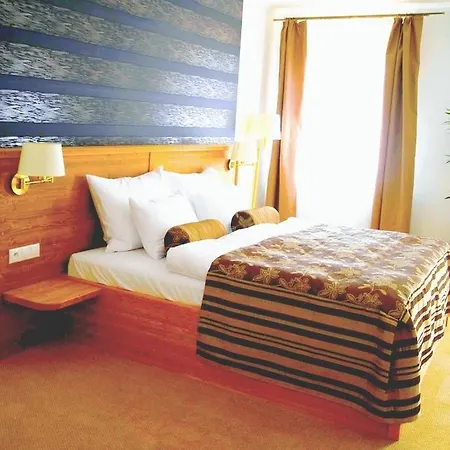 Hotel Eagle